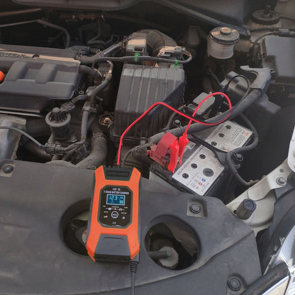 FOXSUR 12V 7A 7-chargeur pour batterie